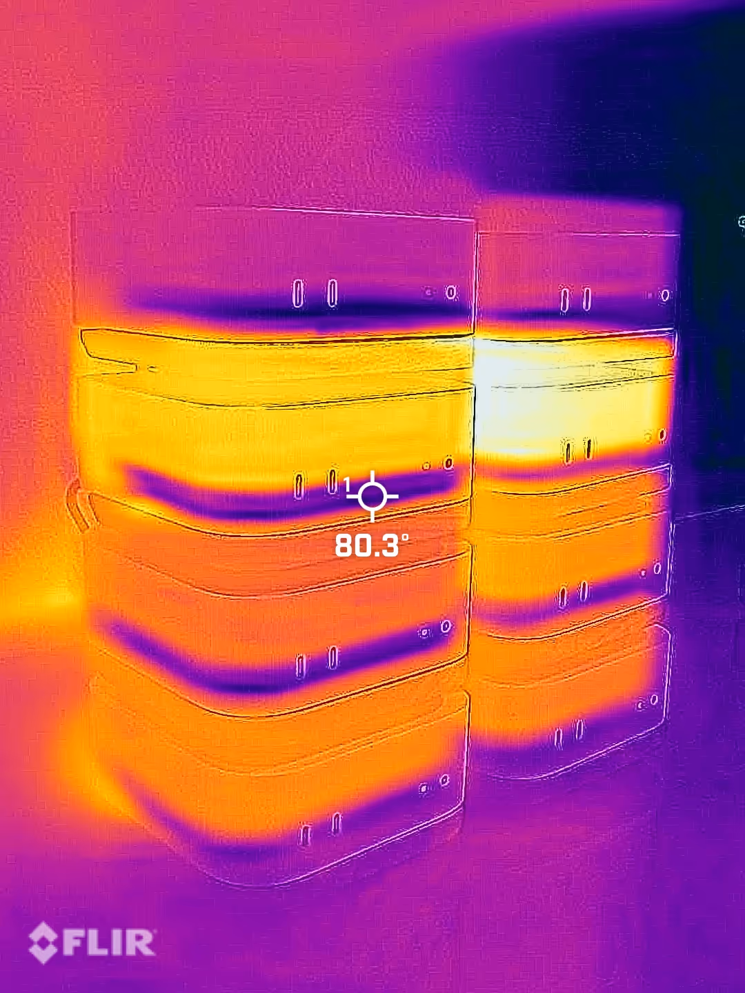 Thermal camera view highlighting the cooling riser design resulting in temperatures ten to twenty degrees cooler than the case.
